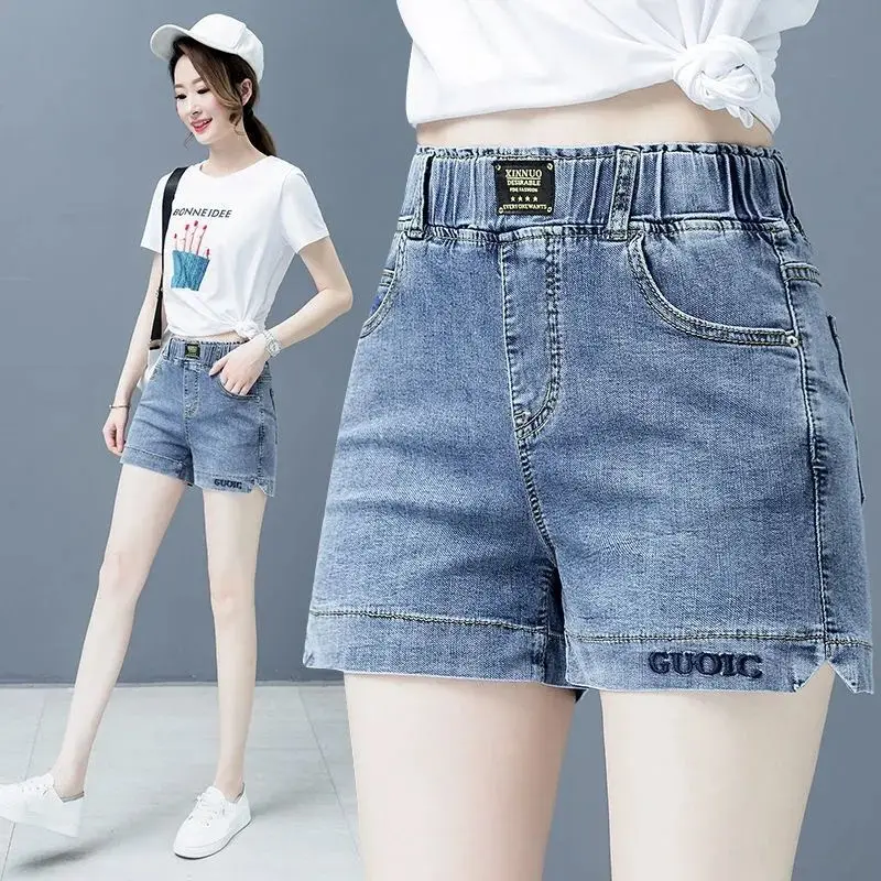 High waisted denim shorts for the 2024 summer new Korean version in large size for slimming effect