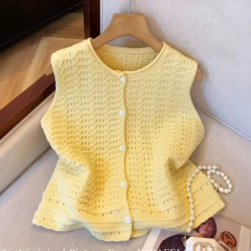 High Quality Autumn Knitted Cardigan Sweaters Vest Women Fashion O-neck Female Waistcoat Jackets Knit Tops Ladies Outerwear