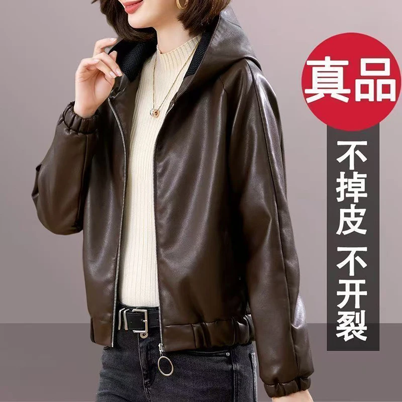 Capispalla in pelle casual chic da donna 2025 Nuovo autunno inverno Pelliccia monopezzo sciolto dimagrante giacca corta in pelle Top