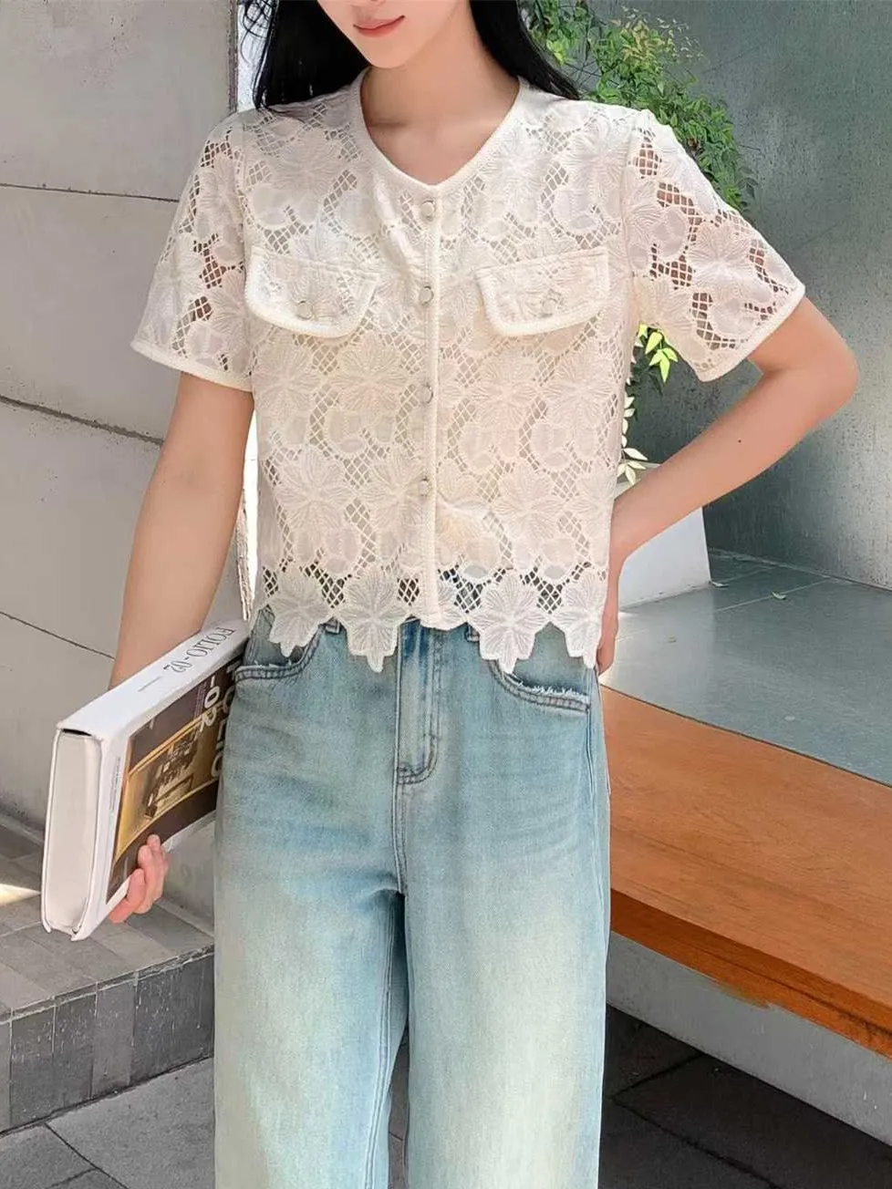 

Korean Chic Versatile O-neck Lace Short Cardigan for Women Stylish Summer Short-Sleeve Crochet Hollow Out Lace Blouse Tops