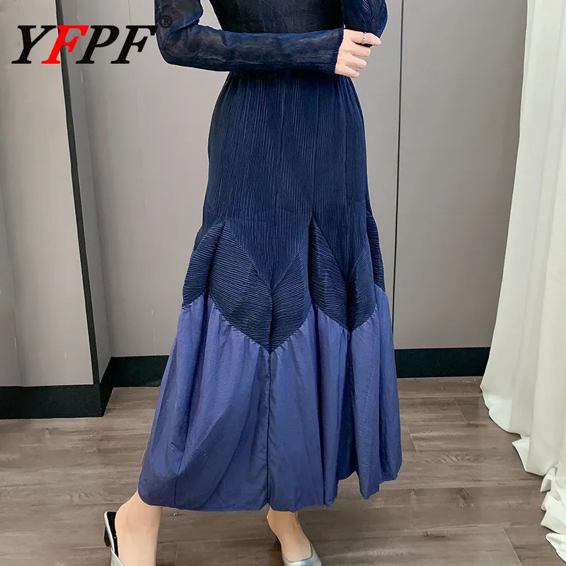 YFPF مياكي مطوي تصميم تنورة طويلة المرأة موضة مرونة عالية الخصر ألف خط الصلبة التنانير الأنيقة عادية 2025 ملابس جديدة