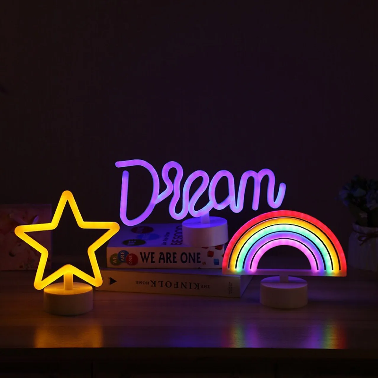 Rainbow Dream Star Heart Neon Sign Lights Battery Powered LED Table Lamp for Party Birthday Gift Living Room Camping Decoration