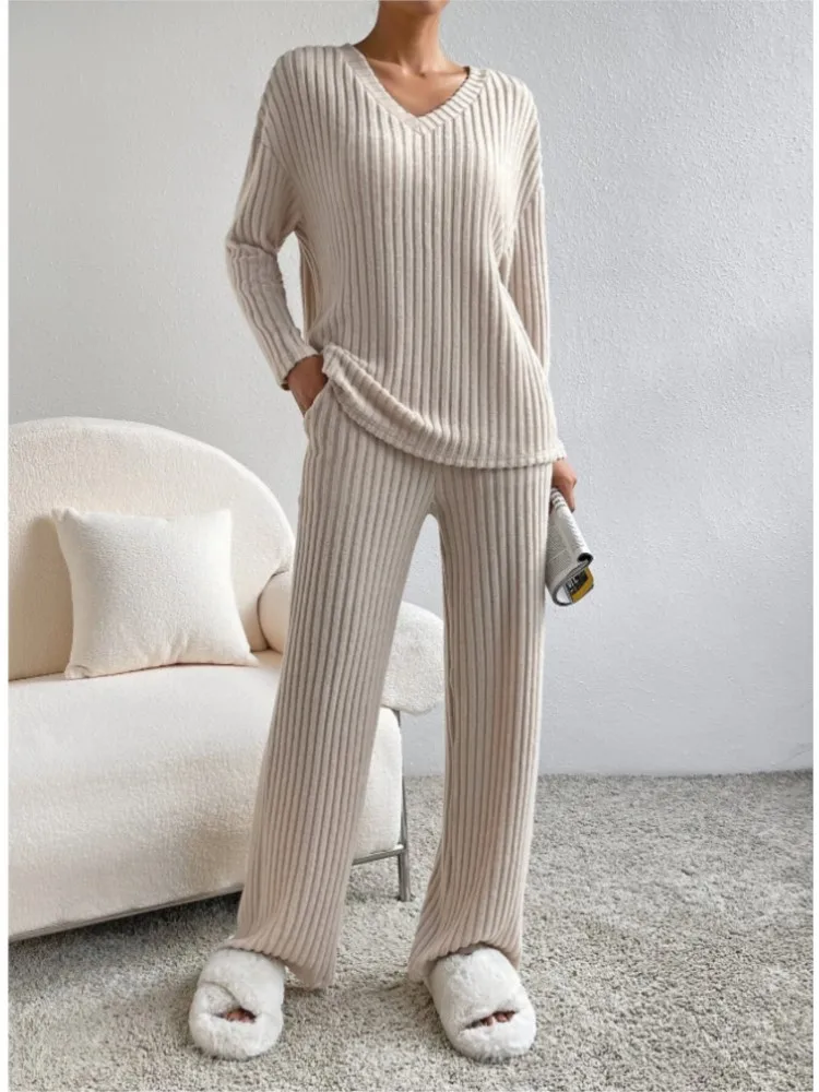 2024 Casual Sets For Women 2 Pieces Autumn New Loungewear Loose V-Neck Long Sleeve Top And Pit Strip Knitted Straight Pants Suit