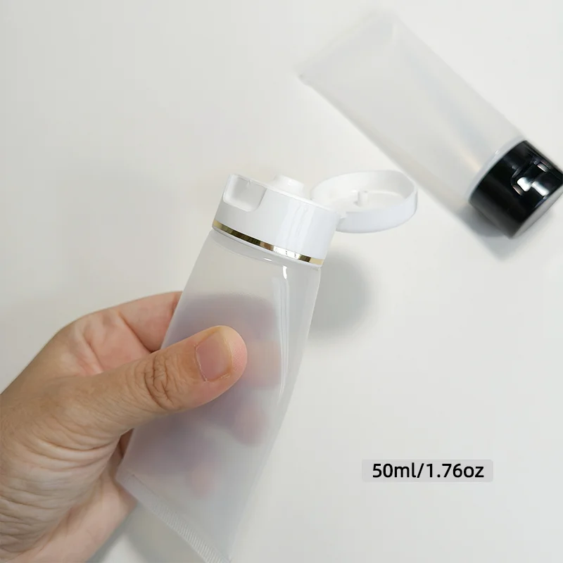 50 قطعة 50 مللي أنابيب ضغط شفافة قابلة لإعادة الملء للكريم اليدوي للغسول مجهزة بغطاء قلاب أسود/شفة قلابة ذات حواف ذهبية بيضاء #2