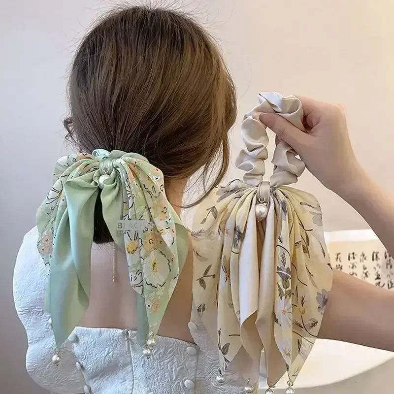 Cinta Larga con estampado elegante para mujer, bandana elástica de satén para cola de caballo, lazo para niña, bandas para el cabello con perla, lazo para el cabello bohemio