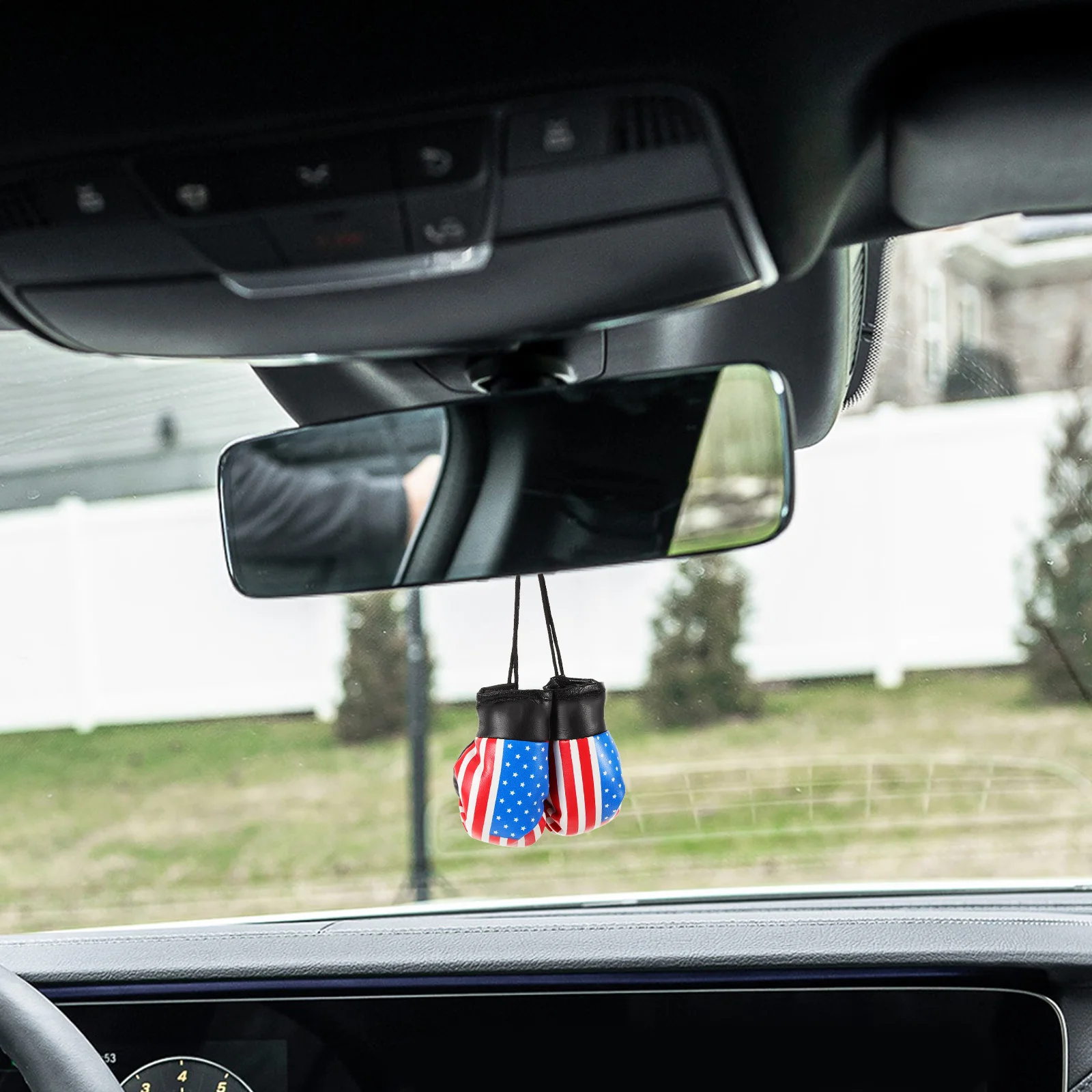 1 Paar zarte Boxhandschuhe mit Anhänger, handgefertigt, stilvolles Geschenk für Boxliebhaber, Weihnachtsbaum-Hängedekorationen