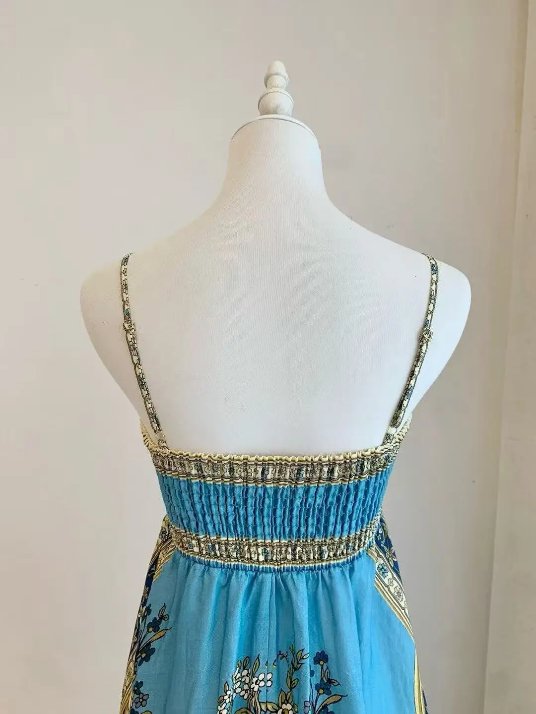 Women's Off-Shoulder Bohemian Print Dress Elegant Slim-Fit Vacation Gown Autumn 2025 Trendy Retro Floral Casual Maxi Dress