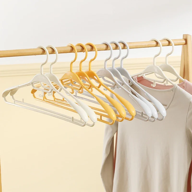 5pcs Adults Wide Shoulder Stackable Hangers,Thickened Non-slip Suit Coat Hanger for Save Wardrobe Space,Household Clothing Rack