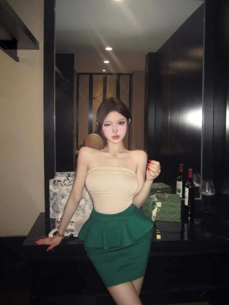 

Sexy Trendy Girl Style Two-Piece Set High Waist Slimming Skirt Short Sleeve Tube Top for Women Commute Style Cotton Blend
