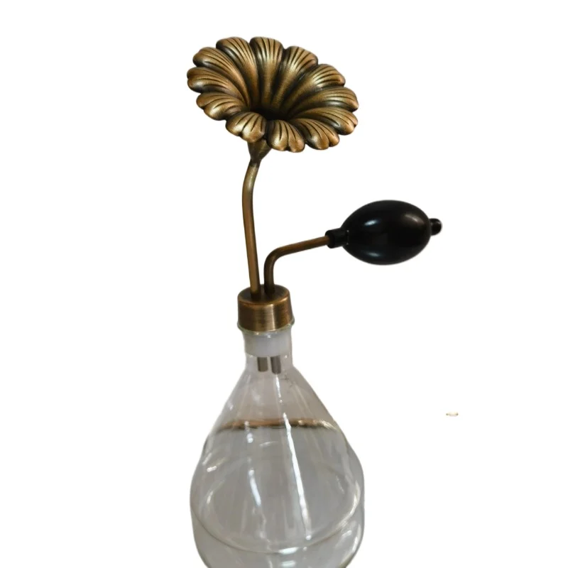 

Glass creative custom scent bottle SPA spa brass scent instrument Baijiu essential oil perfume scent coffee beans