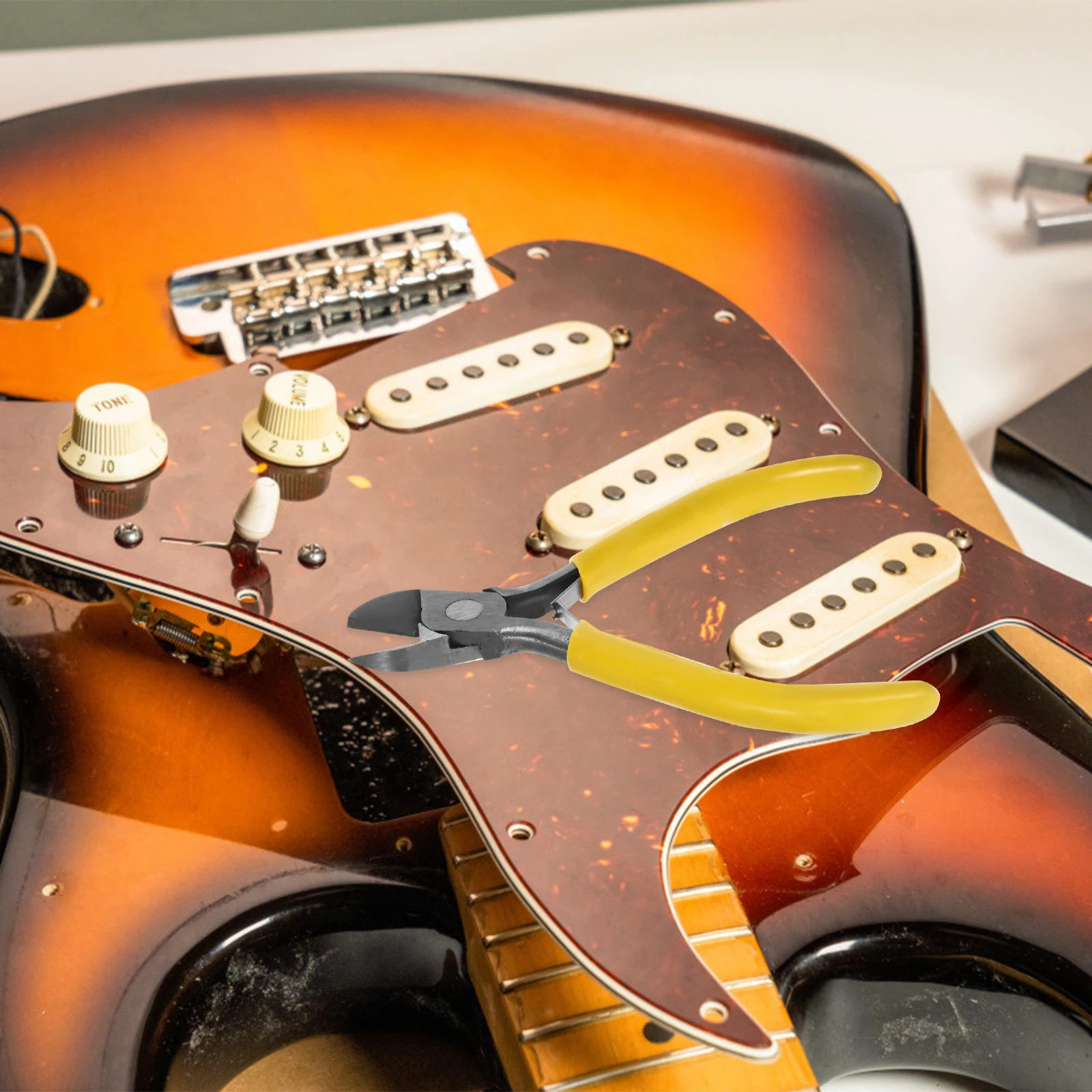 

Guitar String Cutter Pliers Comfortable Handles Smooth Action Versatile Guitar Tools Maintenance Luthier Essential