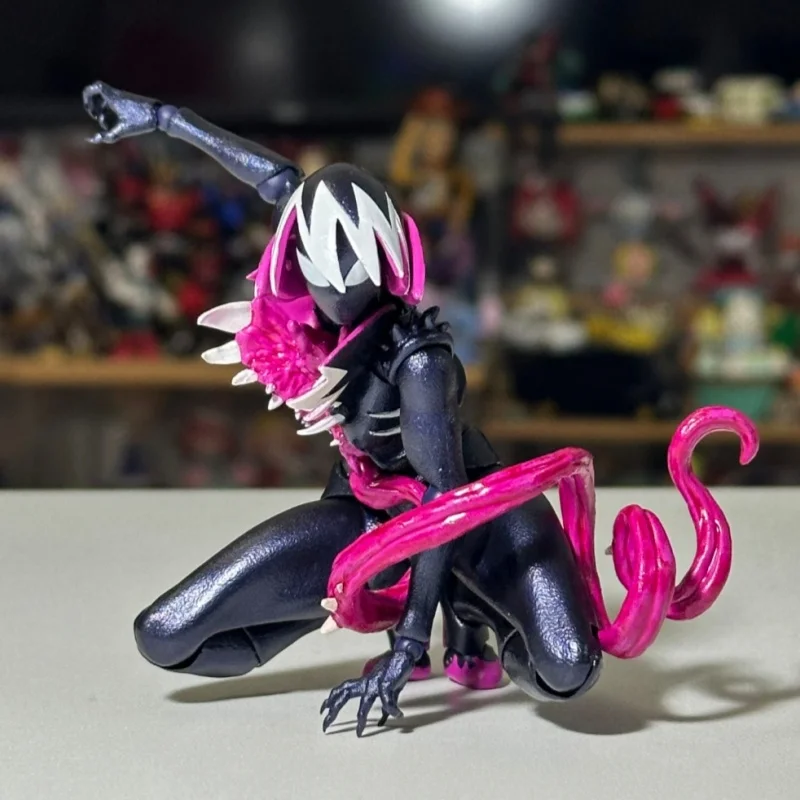 In Stock Venom Gwen…