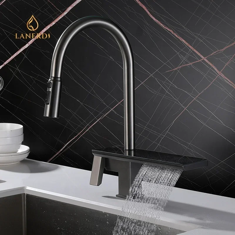 005 Lanerdi Faucet Manufacturer Hot and Cold Single Handle Pull Down Kitchen Faucet with Storage Rack and Spray Function