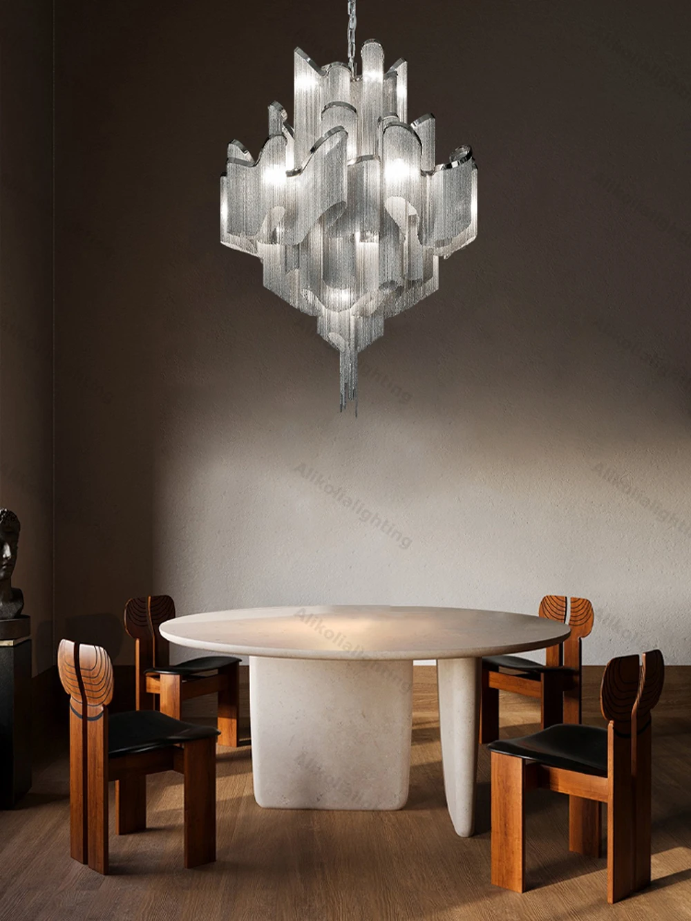 

Хромированная золотисто-черная алюминиевая люстра-цепь с регулируемой яркостью LED 2026 для гостиной