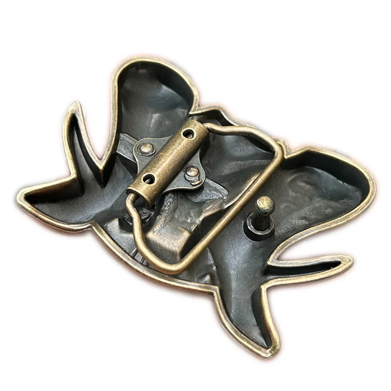 รองเท้าม้า หมวกคาวบอย เข็มขัดหัวเข็มขัด สไตล์ตะวันตก