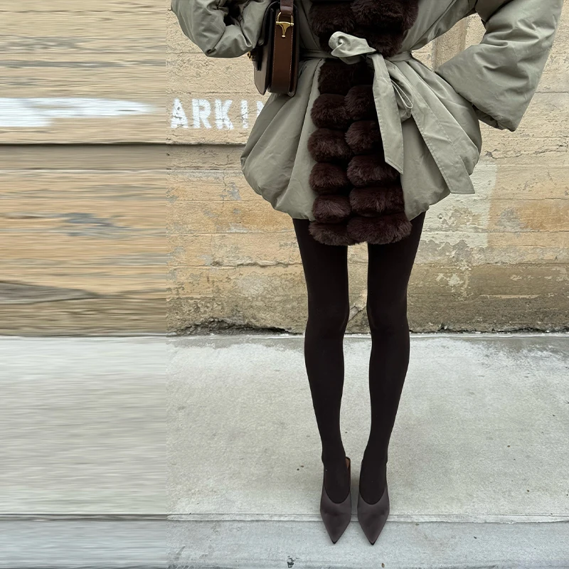 2026 Neue Damen High-Street-Jacke Trendige Patchwork-Kunstpelzkragen-Oberbekleidung Lässige Elegante Schnürung Lose Dicke Jacke – Detail 5