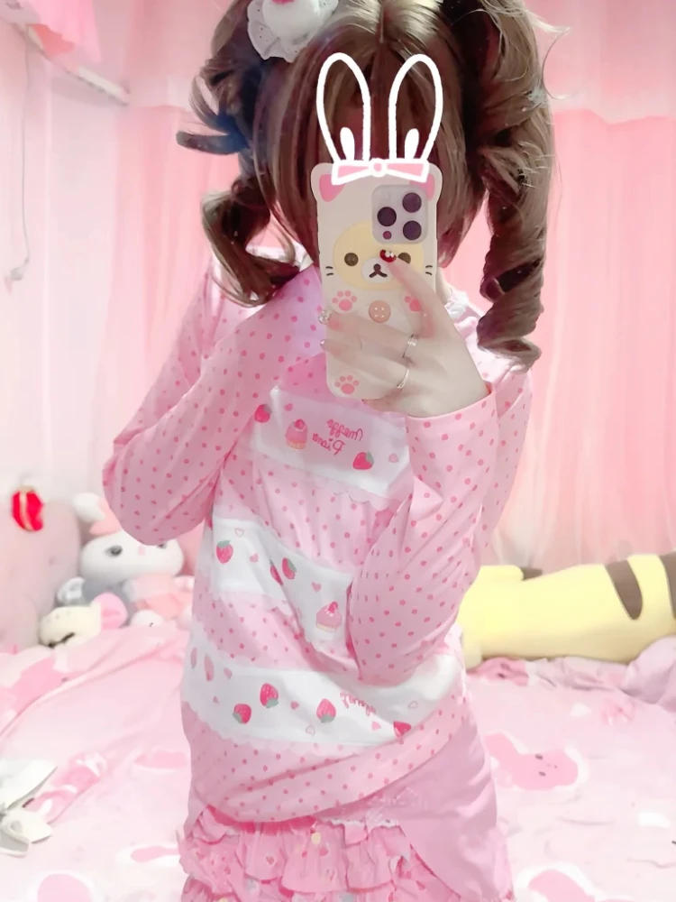 일본 달콤한 딸기 긴 소매 티셔츠 여성 의류 폴카 도트 패션 우아한 티셔츠 여성 한국 인기 의류 Mujer