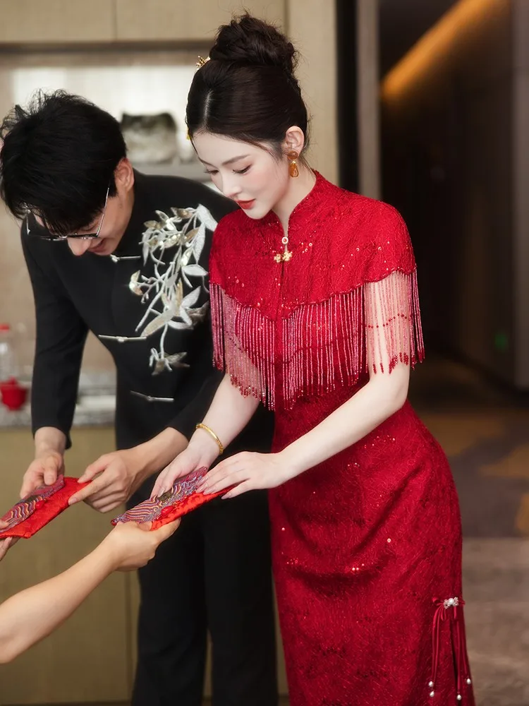 

New Chinese-style cheongsam wedding dress engagement return home bride's toasting