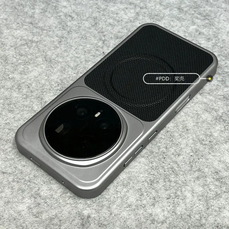 Magnetyczne etui do Honor Magic 8 Pro z MagSafe, wzór siatki, skóra PU, galwanizowane PC, twarda obudowa na telefon, pyłoszczelny bumper. — zdjęcie produktu 2