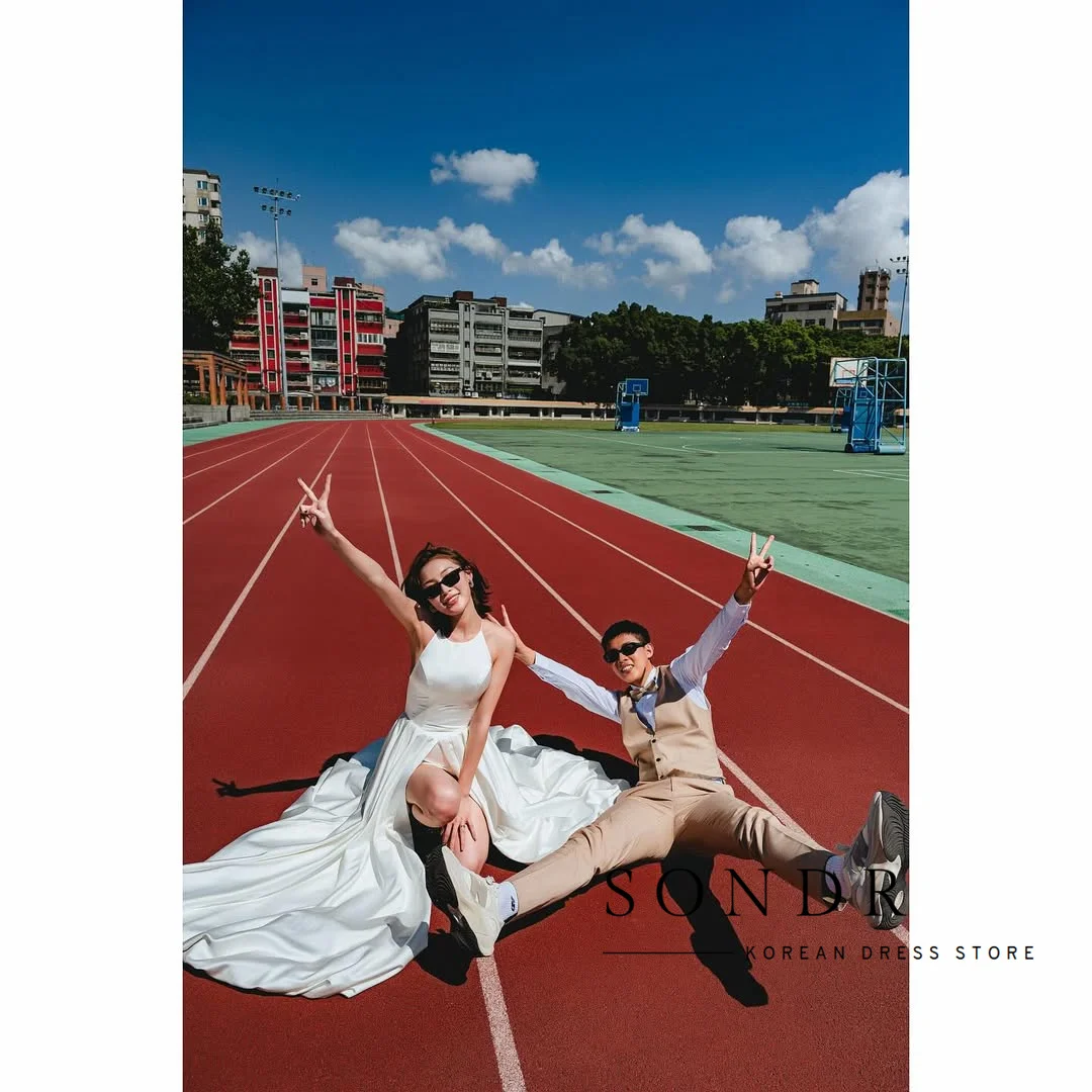 Sondr o-pescoço sem costas vestidos de casamento coreano sessão de fotos alta fenda uma linha elegante vestido de festa de casamento japonês vestido personalizado