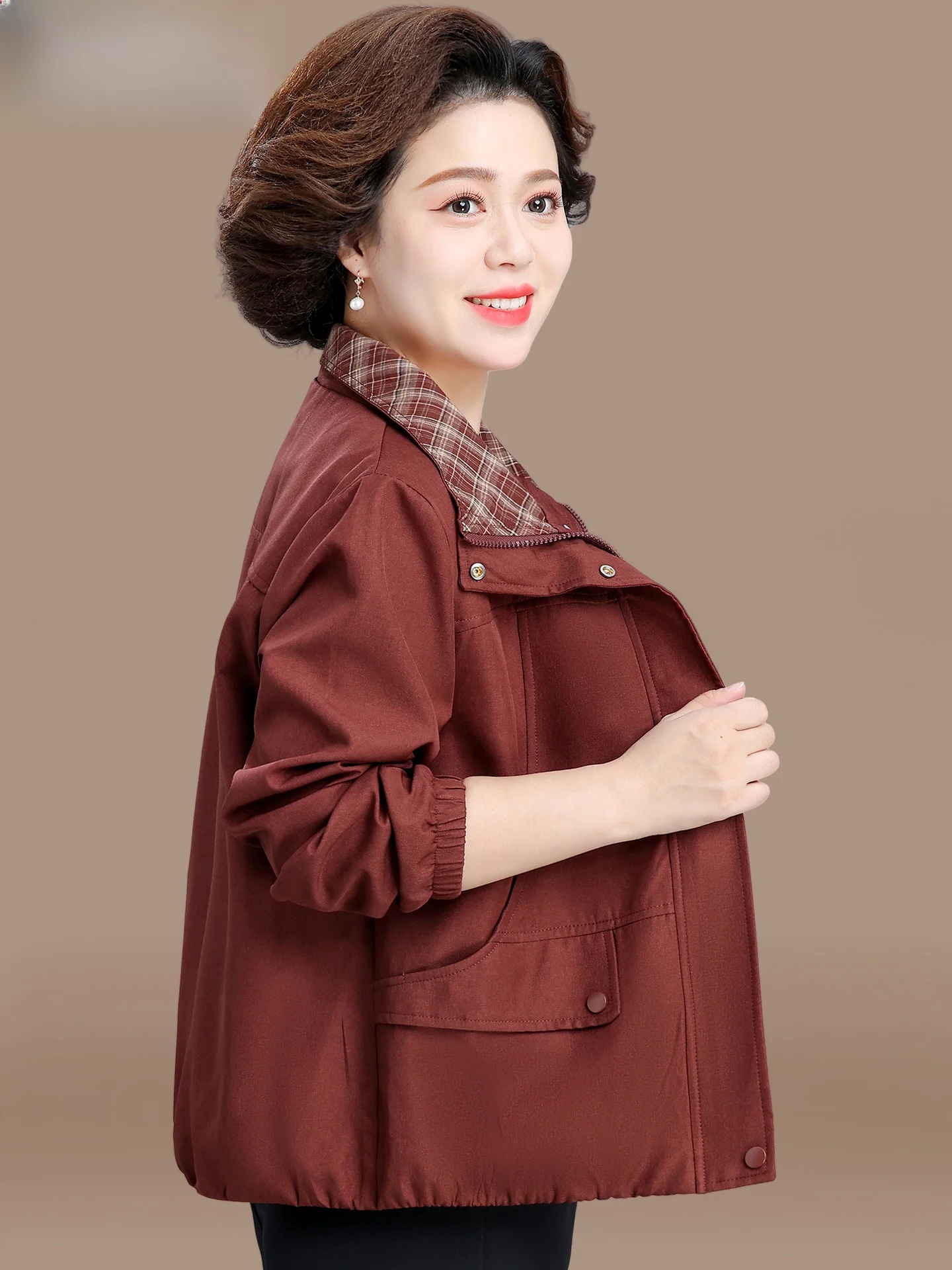 

Faionable ort Autumn Jaet for Women 2025 New Sle Small Size Windbreaker Coat Mid-aged And ly Spring Autumn Top