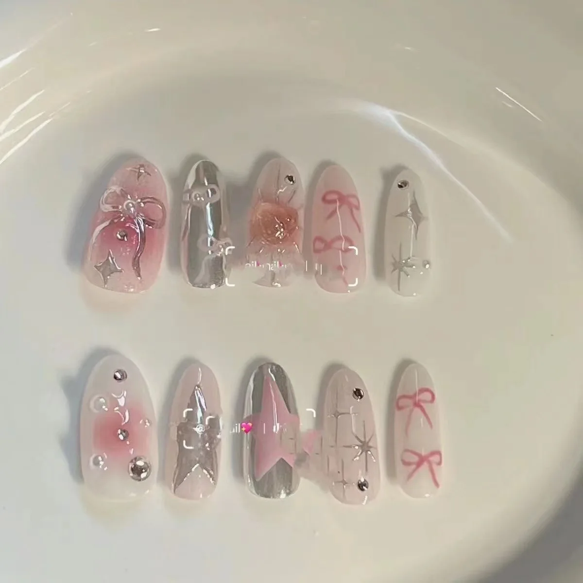 10 Uds Y2k colorido medio almendra hecho a mano prensa en uñas dulce fresco estrella arco patrones uñas postizas artificiales usables uñas postizas
