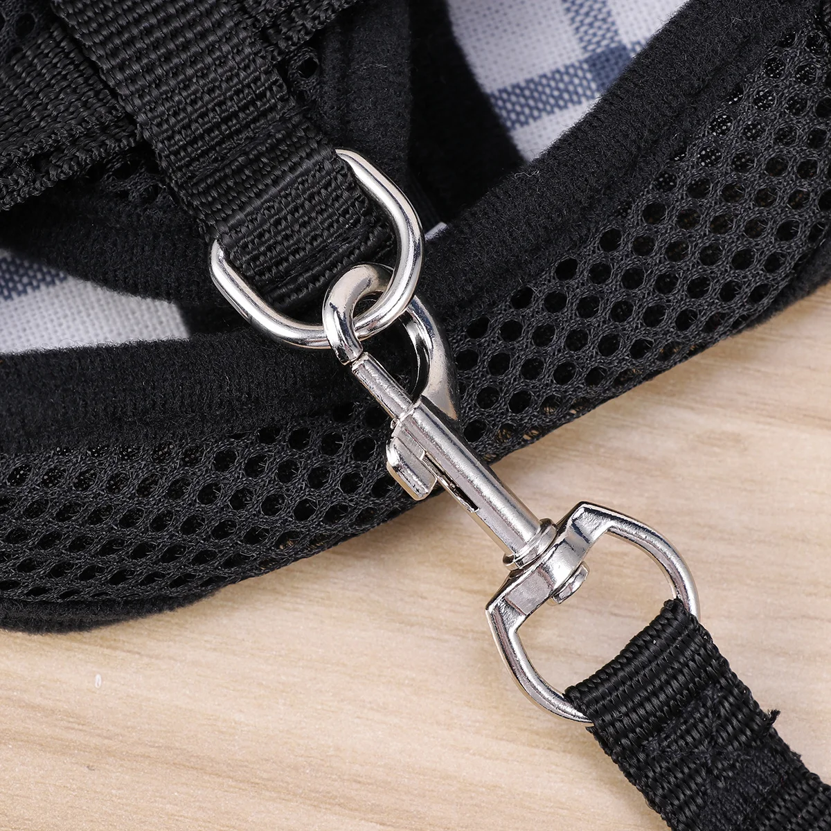 

Mesh Pet Harness Vest Adjustable for Small Medium Dogs Breathable Lightweight Dog Leash Chest Strap Outdoor Walking Running