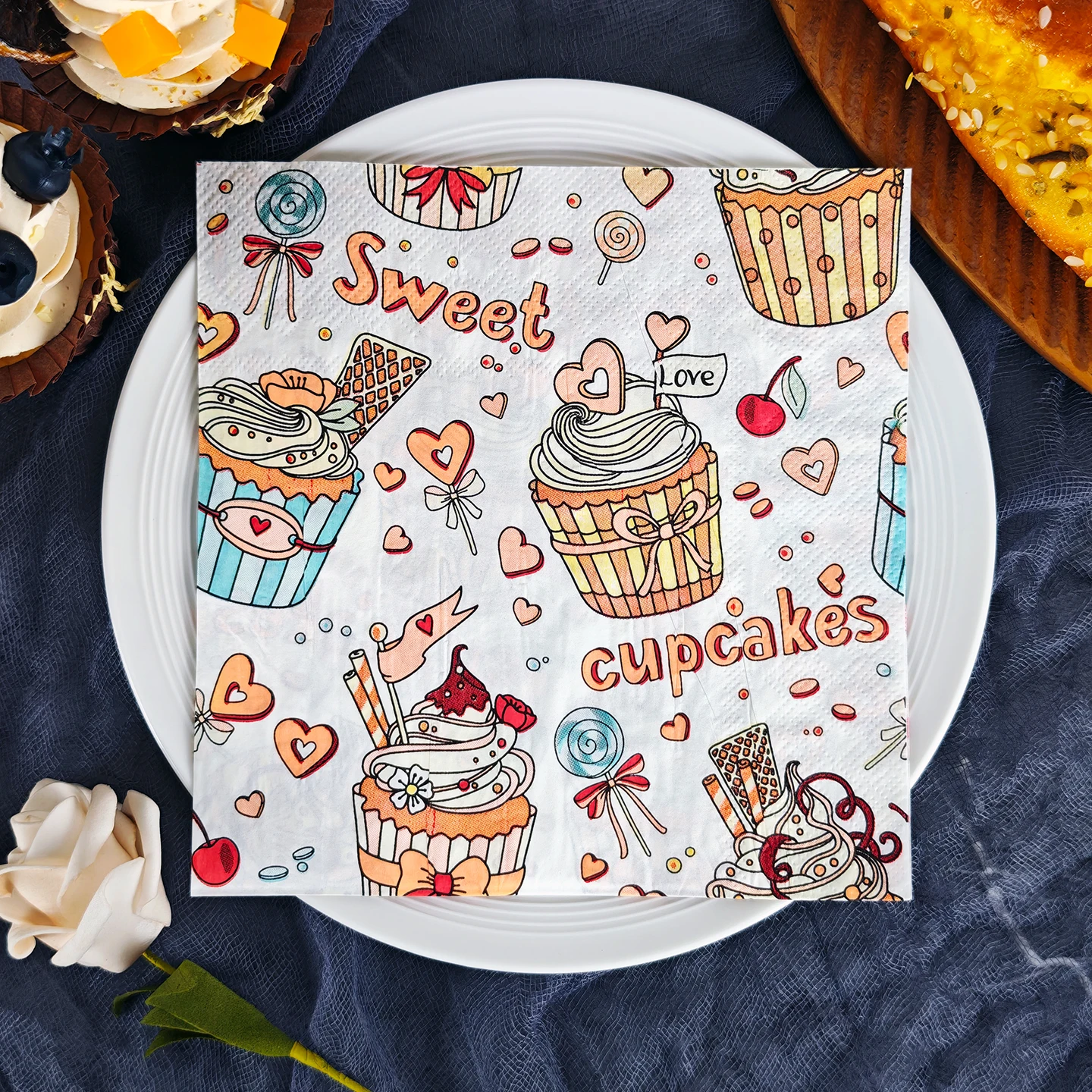 20/50pcs 33*33cm 2ply Sweet cupcakes paper Napkins Suitable 