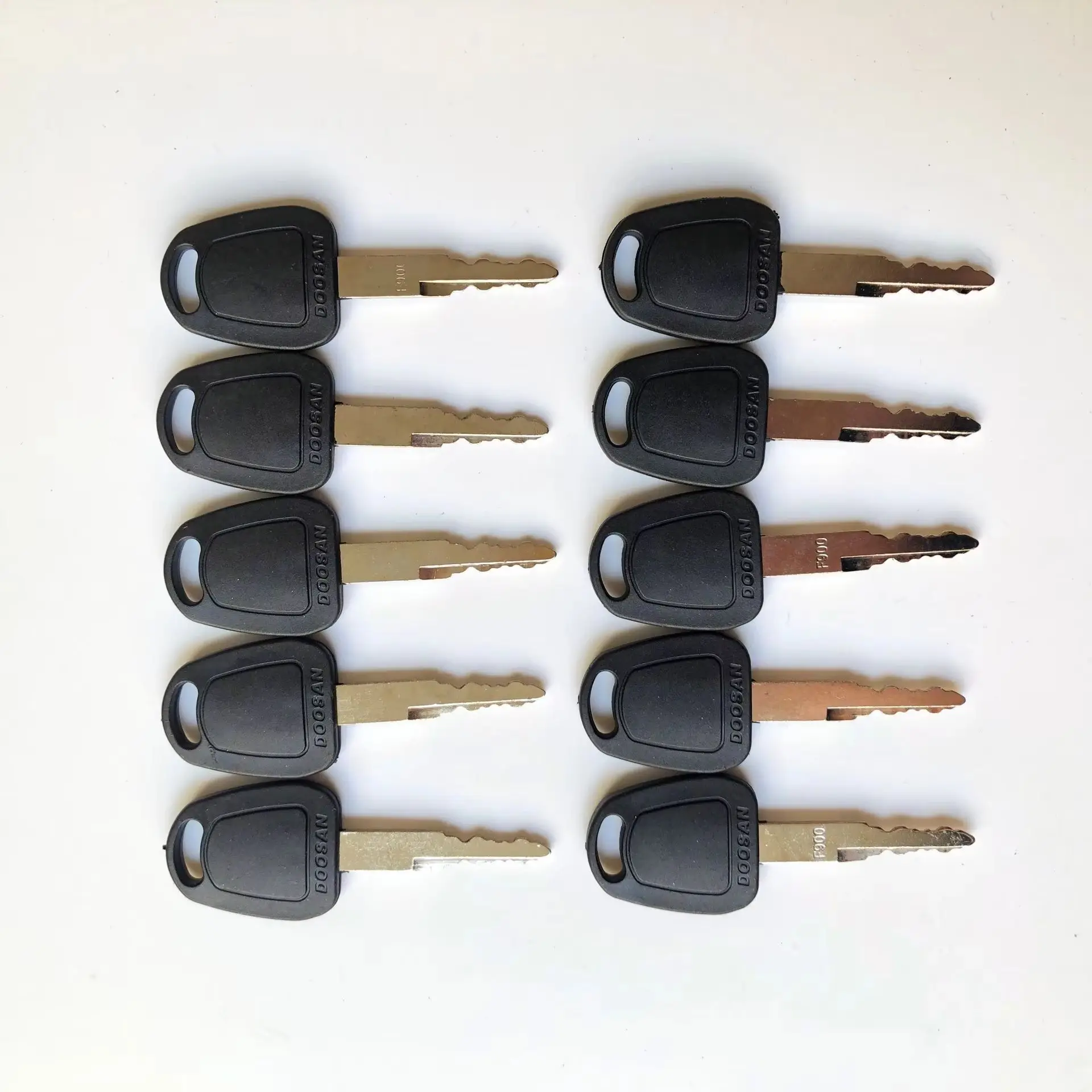 

10 шт. ключ F900 для экскаватора Deawoo Doosan Bobcat Terex, тяжелое оборудование, переключатель зажигания, дверной замок