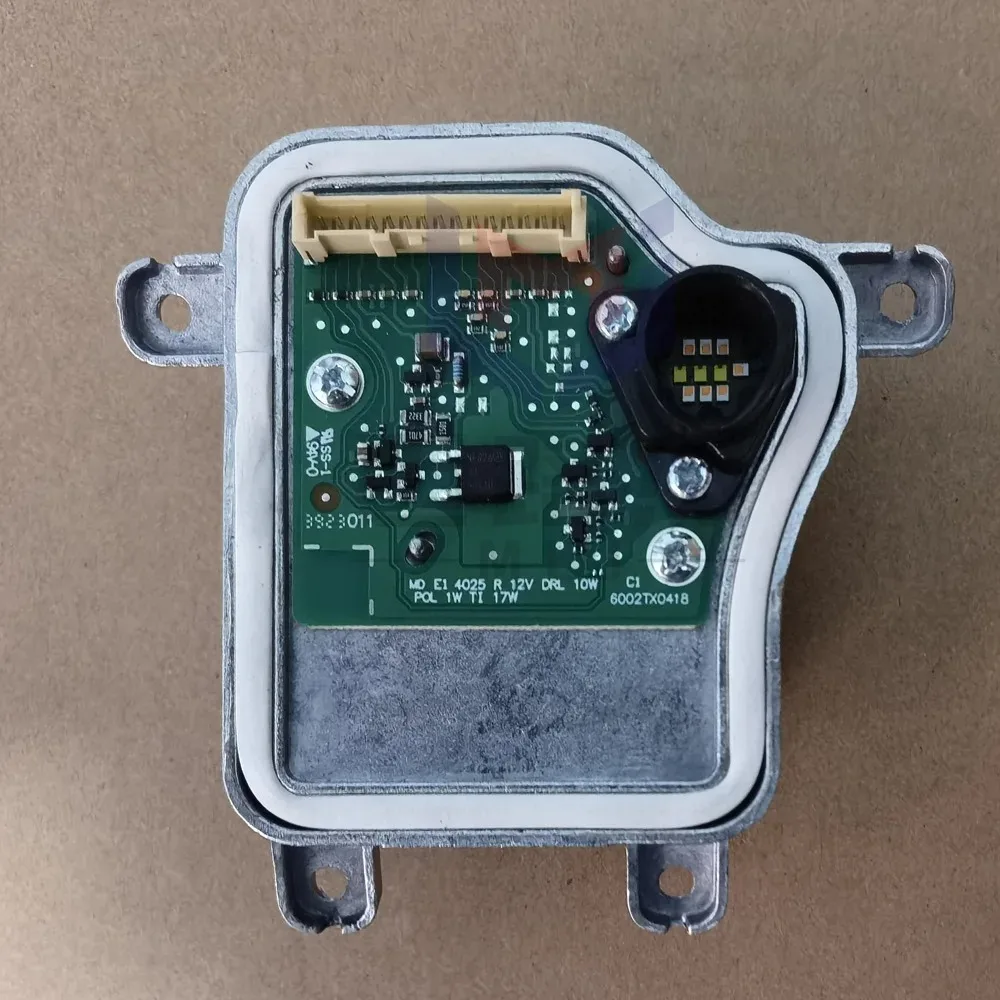 

80A998473C 80A998474C For 2018-2020 Audi Q5 SQ5 LED DRL Light Source Unit Matrix Headlamp with Radiator 6002TX0417 6002TX0418