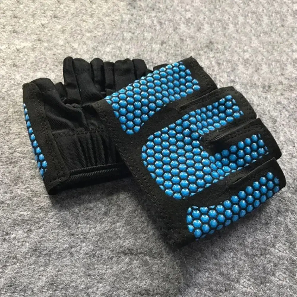 1 pair Breathable Gym Half Finger Gloves Anti-lost Contrast Color Cycling Gloves with Wrist Band Palm Guards Fitness Gloves