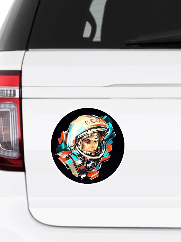 Z147# 13CM/17CM Cartoon Yuri Gagarin Soviet Astronaut Car Sticker Vinyl Auto Accessories Car Window Decal