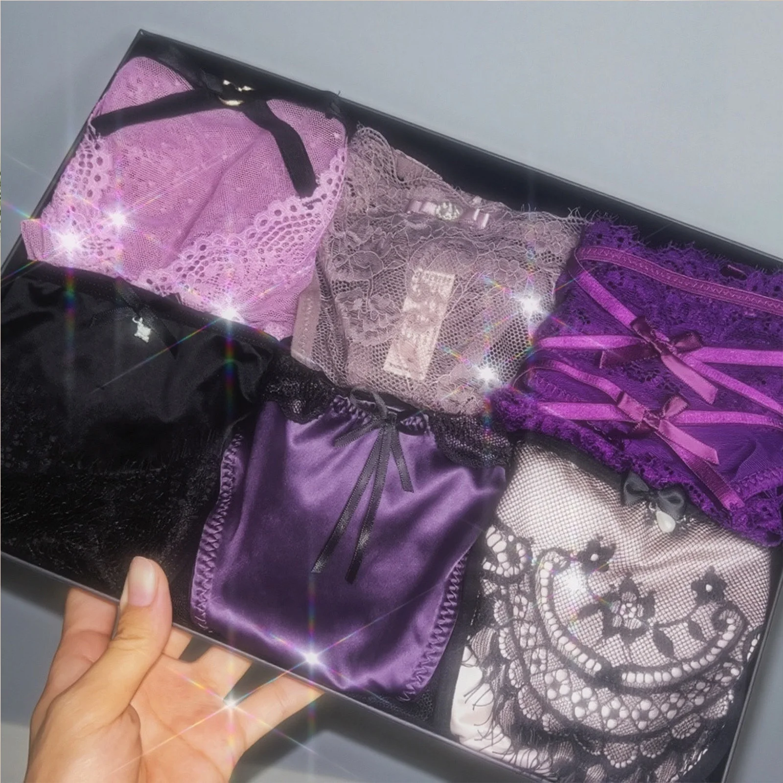 سراويل داخلية من الدانتيل للنساء ملابس داخلية مثيرة مع فيونكة لطيفة من الخلف مجوفة منخفضة الارتفاع