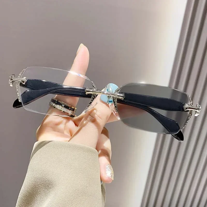 Photochromic Glasses for Women Male Vintage Outdoor Color Changing Anti-UV Sunglasses Finished Presbyopia Eyewear 0 To +4.0