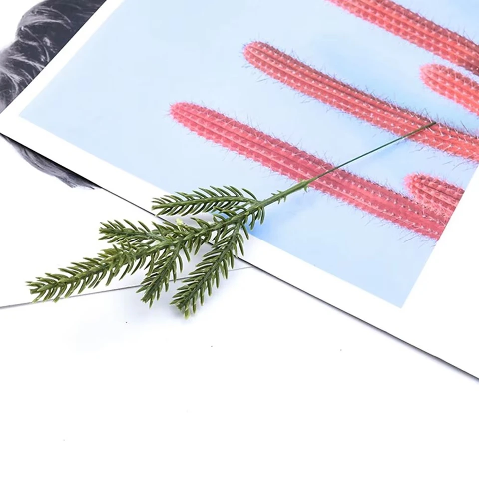 

Artificial Plants Christmas Tree Pine Needles NewYear party Decor Home Outdoor Garden walld Scrapbook Diy Gift Candy Boxes Green
