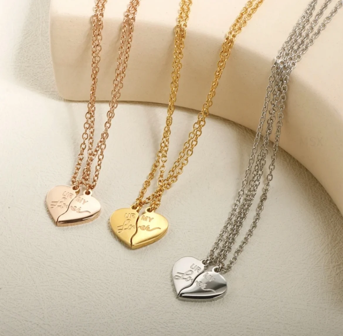 

Star same style high quality lovers surrounding love 520 Qixi Valentine's Day gift necklace set