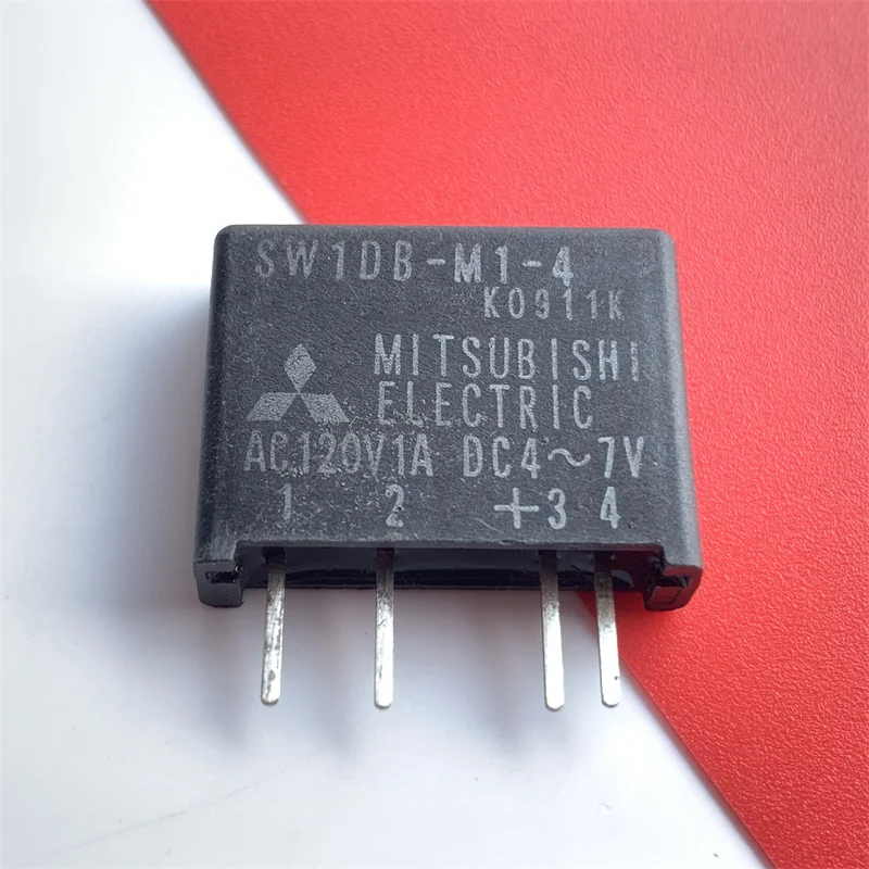 2PCS SW1DB-M1-4 importiert MITSUBISHI solid state relais 1A 120VAC echtes produkt