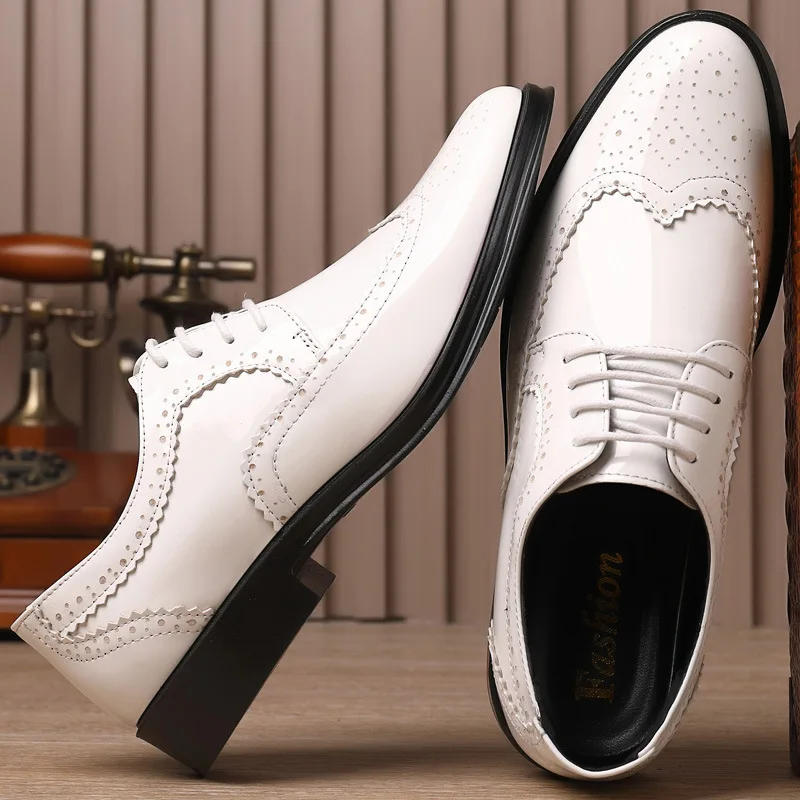 Men Formal Shoes White Leather Business Casual Shoes fashion man shoe Dress Office Wedding brogue shoes Social shoe male