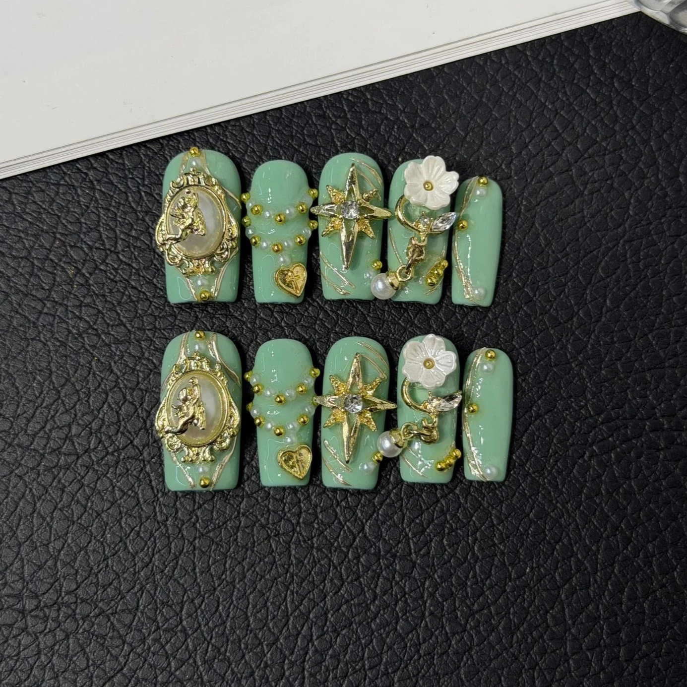 10Pcs Long Green Re…