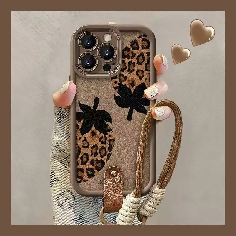 الفراولة ليوبارد طباعة الحبل الحال بالنسبة لسامسون غالاكسي A16 A36 A25 A55 A54 A56 S25 الترا S24 FE S23 زائد S22 غطاء شريط للرسغ