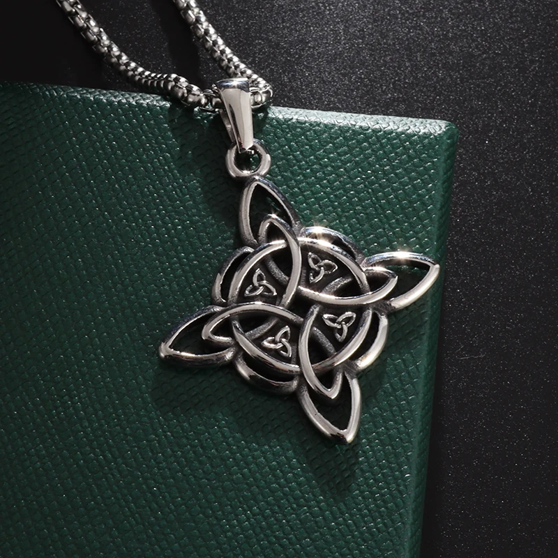 Classic Wiccan Witch Knot Irish Celtic Knot Trinity Knot Pendant Necklace for Men Women Fashion Lucky Amulet Jewelry Gift