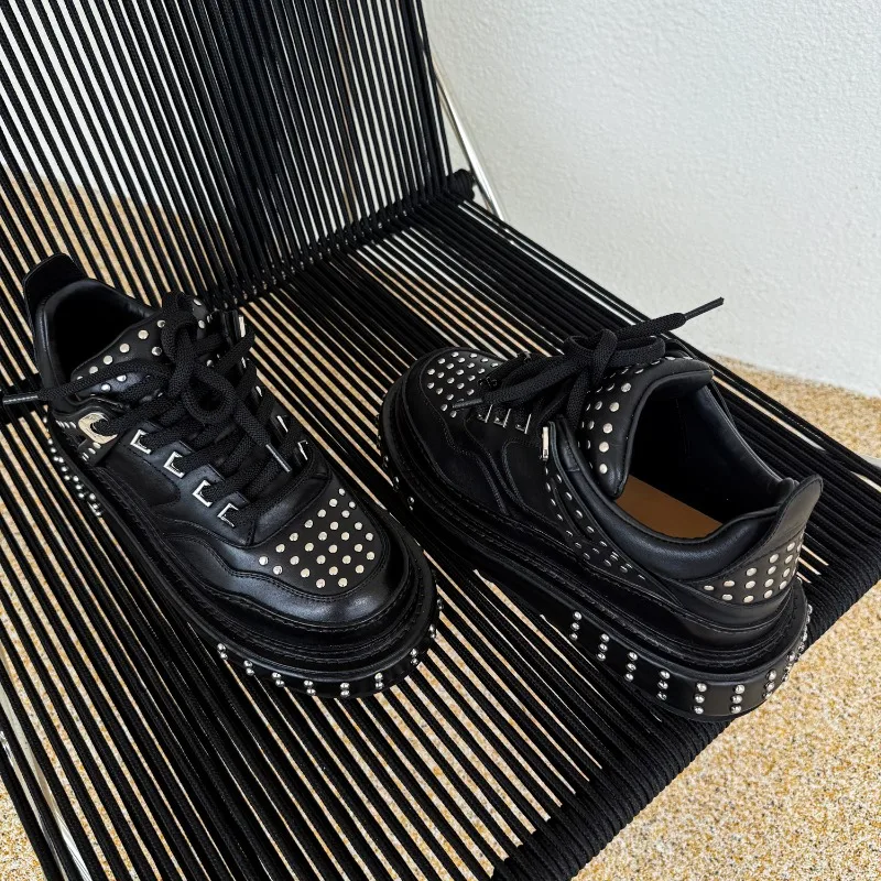 Casual Trainers Genuine Leather Platform Sneakers Stud Embellishment Lace‑Up Thick Sole Punk Street‑Style Men Fashion Shoes