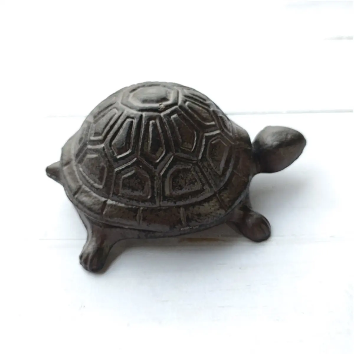 STOCK-Cast Iron Turtle Key Hider - Spare Key Holder - Garden Decoration Turtle, Jewelry Trinkets Box for Key, Ear Studs