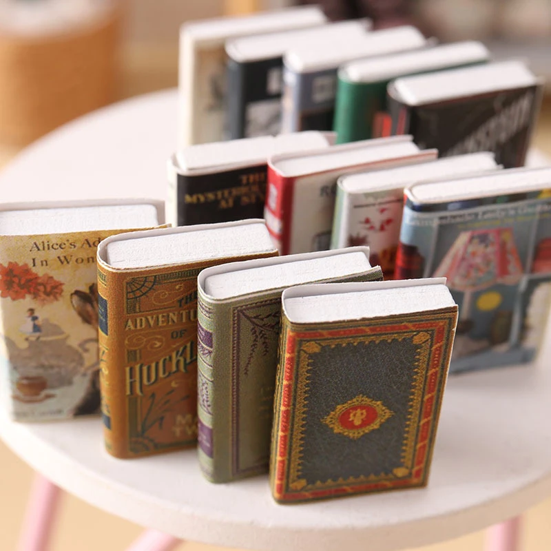 1:12 Miniatures Items Dollhouse Books Assorted Retro Vintage Mini English Book Pretend Play Toys Doll House Decor Accessories