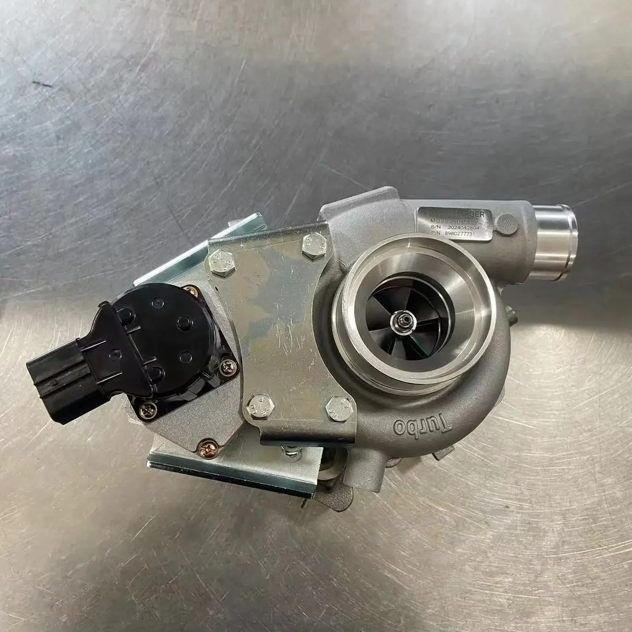 جديد RHF55 RHF55V شاحن توربيني 8981479061 8982036100 مناسب لشاحنة 4HK1 5.2L V-A40026 VIG Isuzu NQR NPR75 NRR W5500 8982490470 #5