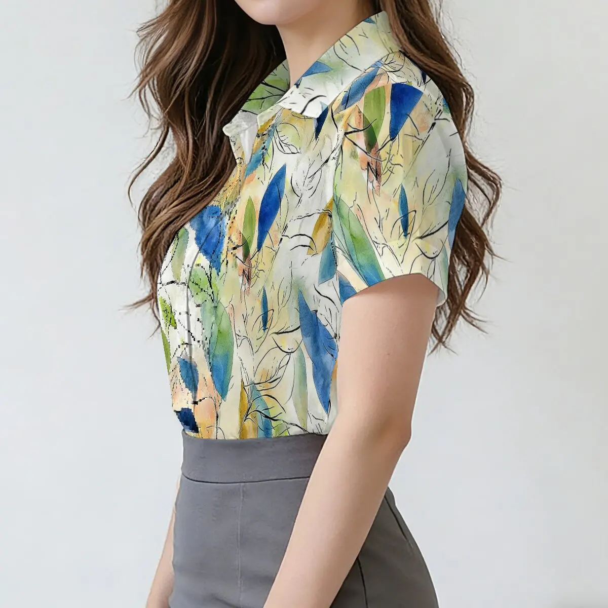 Summer women's short-sleeve shirt with autumn leaves and autumn vibe, eye-catching and trendy, stylish and casual. Suitable