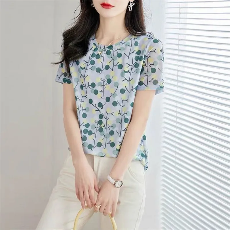 2023 New Summer Fashion Trend Small Fresh Round Neck Print Commuting Simple Casual Loose Versatile Short Sleeve Women\'s Shirt