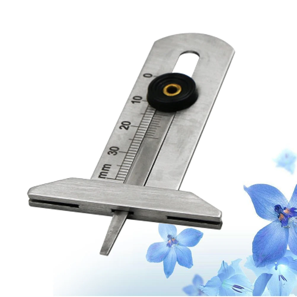 

0-30Mm Tire Tread Depth Gauge Meter Wear-Resistant Shockproof Easy To Read Metal Detect Probe For Trucks Suv Silver