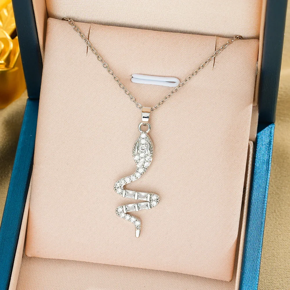 

new A unique and fashionable animal pendant set with zircon in 2025, featuring the zodiac sign snake, and a collarbone chain