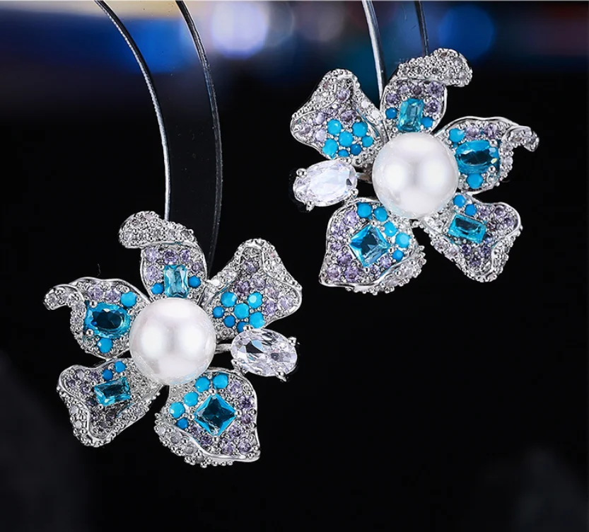 

Retro Color Flower Pearl Earrings for Women with Zircon Inlay Fashion Jewelry LYX247